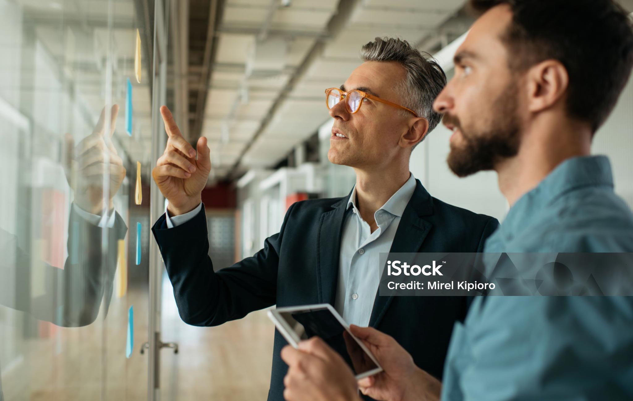 2istockphoto-1325565887-2048x2048